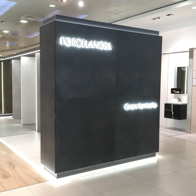 Cotile, Ferias y Showrooms. Montaje de stands y tiendas de exposición cerámica a nivel nacional e internacional.